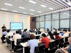 栖霞区2025年“质量月”启动大会暨质量提拔交换